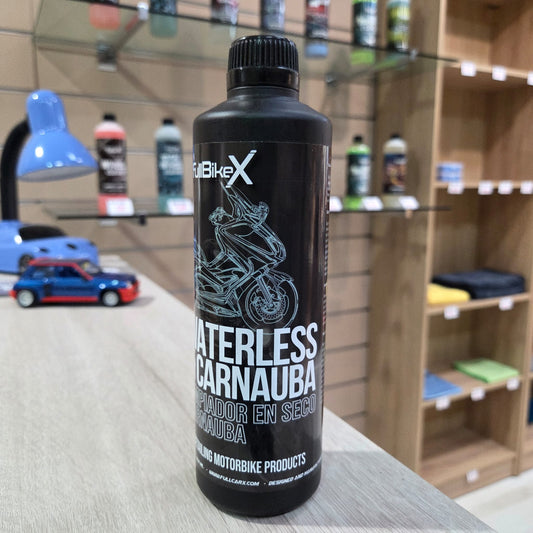 WATERLESS & CARNAUBA - Limpiador y Abrillantador en Seco Moto
